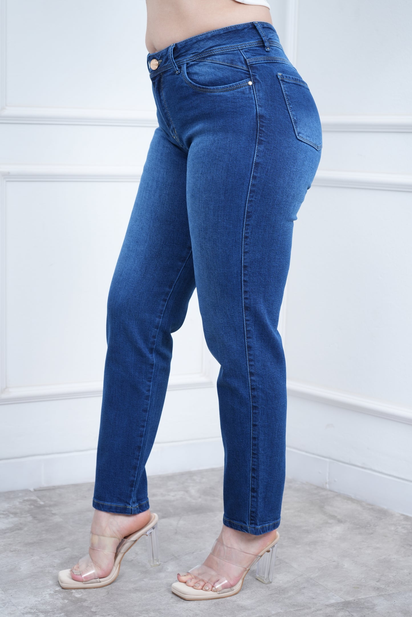 JEAN MOM FIT ANTUANET