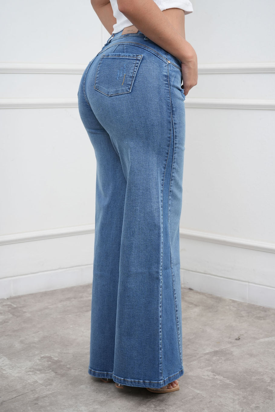 JEAN PALAZZO KATERINNE